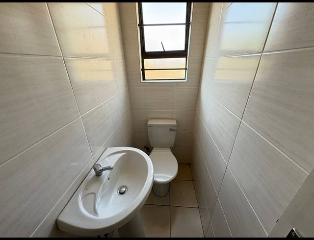 1 BEDROOM FLAT RENTED IN BEDWORTH PARK